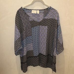 Chico’s blue black print shirt sleeved V-neck pullover blouse. EUC